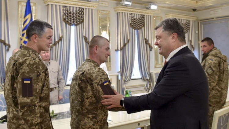 الرئيس الأوكراني: 2533 جندي قتلو منذ اندلاع النزاع في شرق البلاد