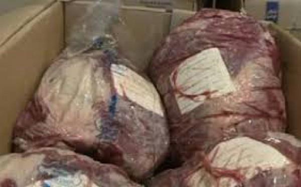 ضبط وإتلاف لحوم وأرز فاسد في جنين وطوباس
