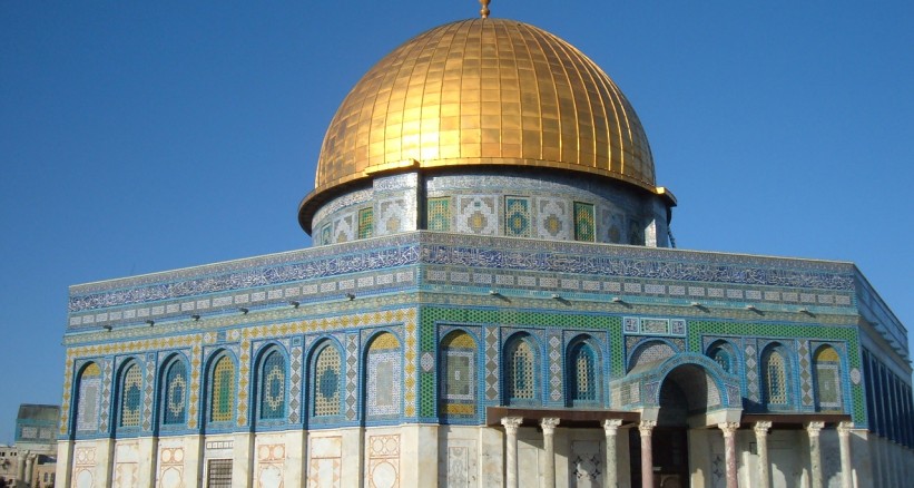 وزارة السياحة الإسرائيلية تعد خريطة تخفي المواقع الإسلامية والمسيحية بالقدس