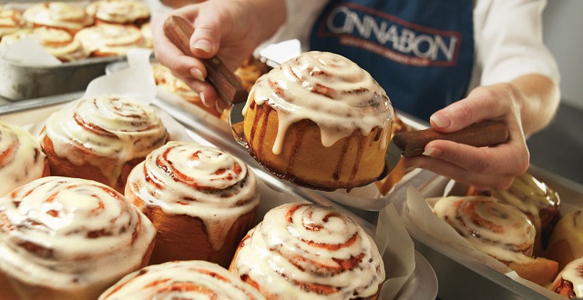 طريقة عمل سينابون منال العالم