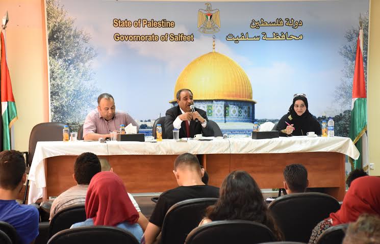 وفد طلابي اكاديمي يزور محافظة سلفيت ويلتقي محافظها