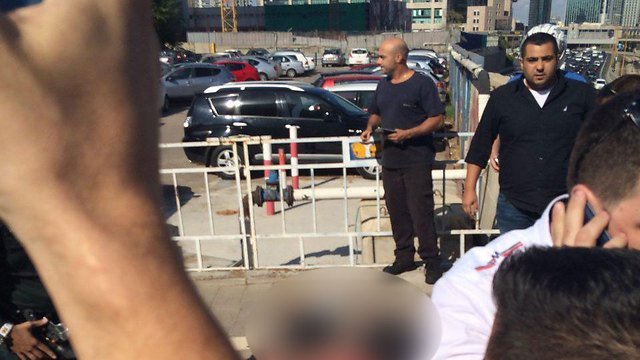 شاب فلسطيني يحاول طعن مستوطن بشارع الملك داوود بالقدس