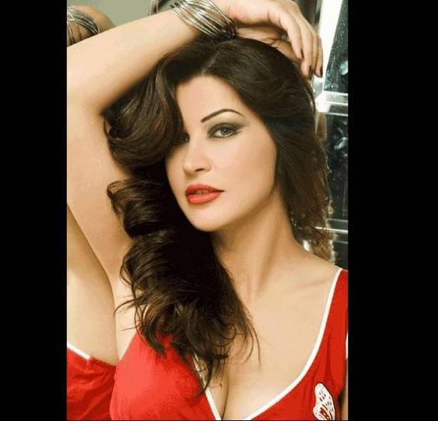 شاهدوا كم تغيرت الممثلة السورية جومانة مراد بعد سنوات من الغياب