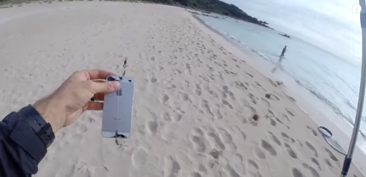 بالفيديو : لن تصدّقوا استخدام "آيفون" في صيد السمك!