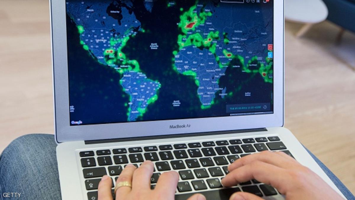 الإنترنت.. ربع قرن على ولادة "عصب العالم الحديث"