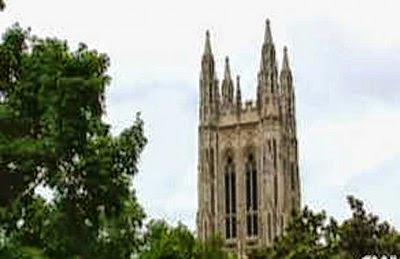 جامعة امريكية تسمح لطلابها المسلمين برفع الاذان من اعلى برج كنيسة بالحرم الجامعي