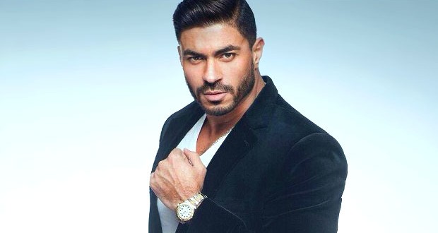 صورة مؤثرة ينشرها خالد سليم على انستجرام