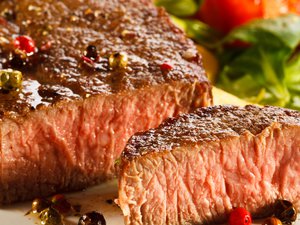 لحم الخروف المشوي مع البهارات الهندية