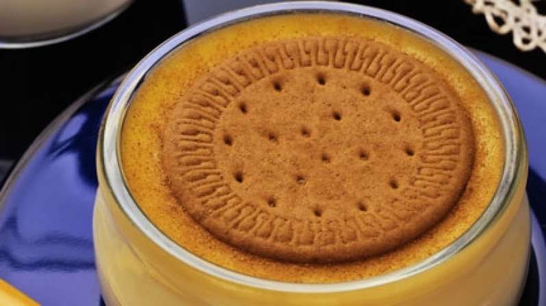 طريقة عمل الكاستارد