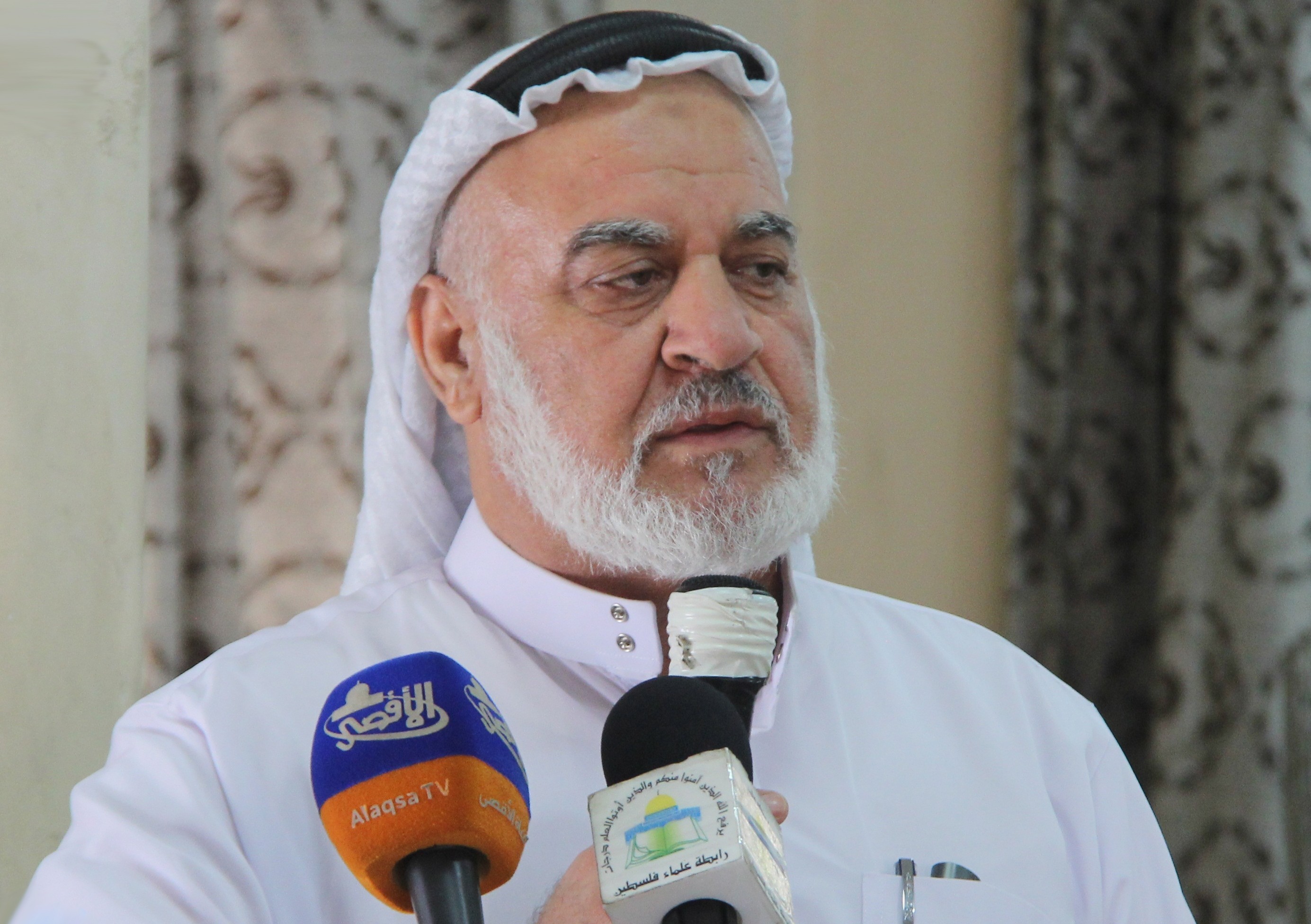 النائب سلامة: المماطلة بالإفراج عن الشيخ صلاح إجراء تعسفي لا أخلاقي
