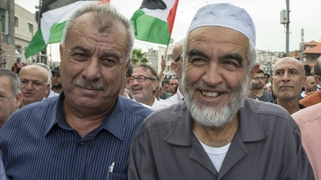 الشرطة الإسرائيلية تداهم منزل الشيخ رائد صلاح وتعتقله