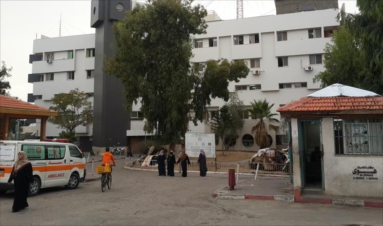 وفاة مواطن بغزة نتيجة خطأ طبي بمجمع الشفاء 