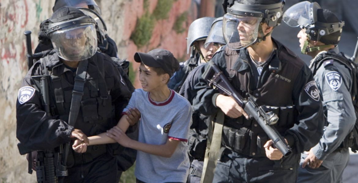 إعلام الأسرى: ربع الأطفال الأسرى في "عوفر" يعانون من أمراض