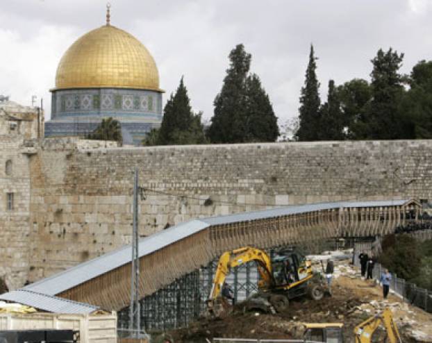 إسرائيل تنفي قيامها بحفر أنفاق تحت المسجد الأقصى