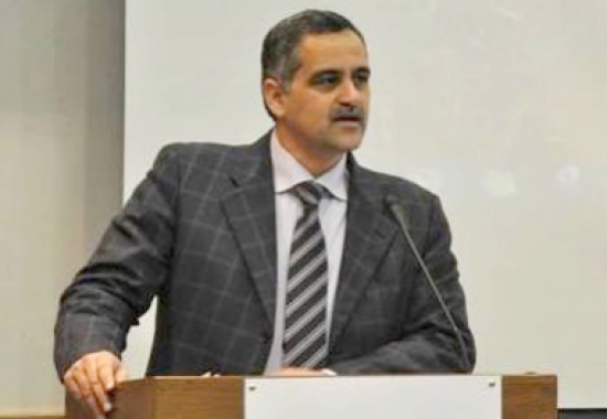 وزير الاتصالات: تخريج كفاءات لسوق العمل يشجع الاستثمار في فلسطين