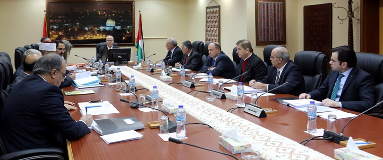 بالصور : قرارات مجلس الوزراء الفلسطيني  .. "مواعيد عطل الاعياد"