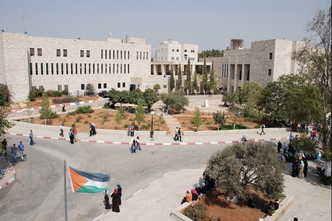 جامعات هندية تبحث سبل التعاون المشترك مع الجامعة العربية الأمريكية
