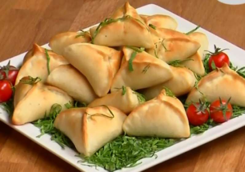 فطائر الجبنة والسبانخ