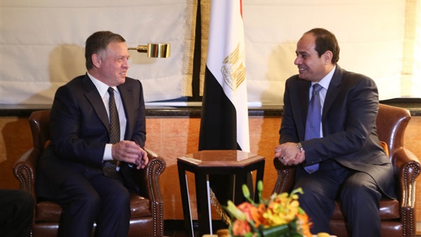 السيسي يلتقي العاهل الأردني ويبحثان آلية كسر جمود عملية السلام