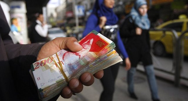 تحسن مؤشر الأعمال بالضفة واستمرار انخفاضه بغزة