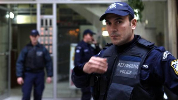 إجلاء "70" ألف يوناني لتفكيك قنبلة من الحرب العالمية