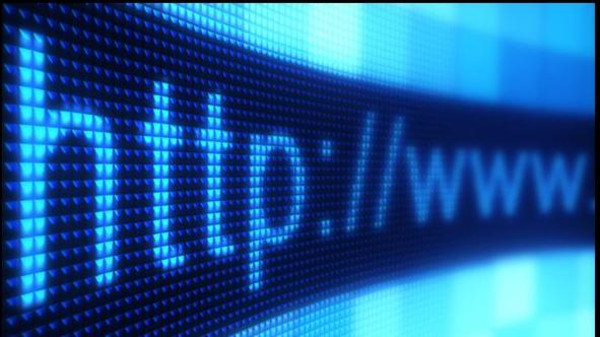 البنتاغون: للمدنيين حق الوصول للإنترنت في الرقة والموصل