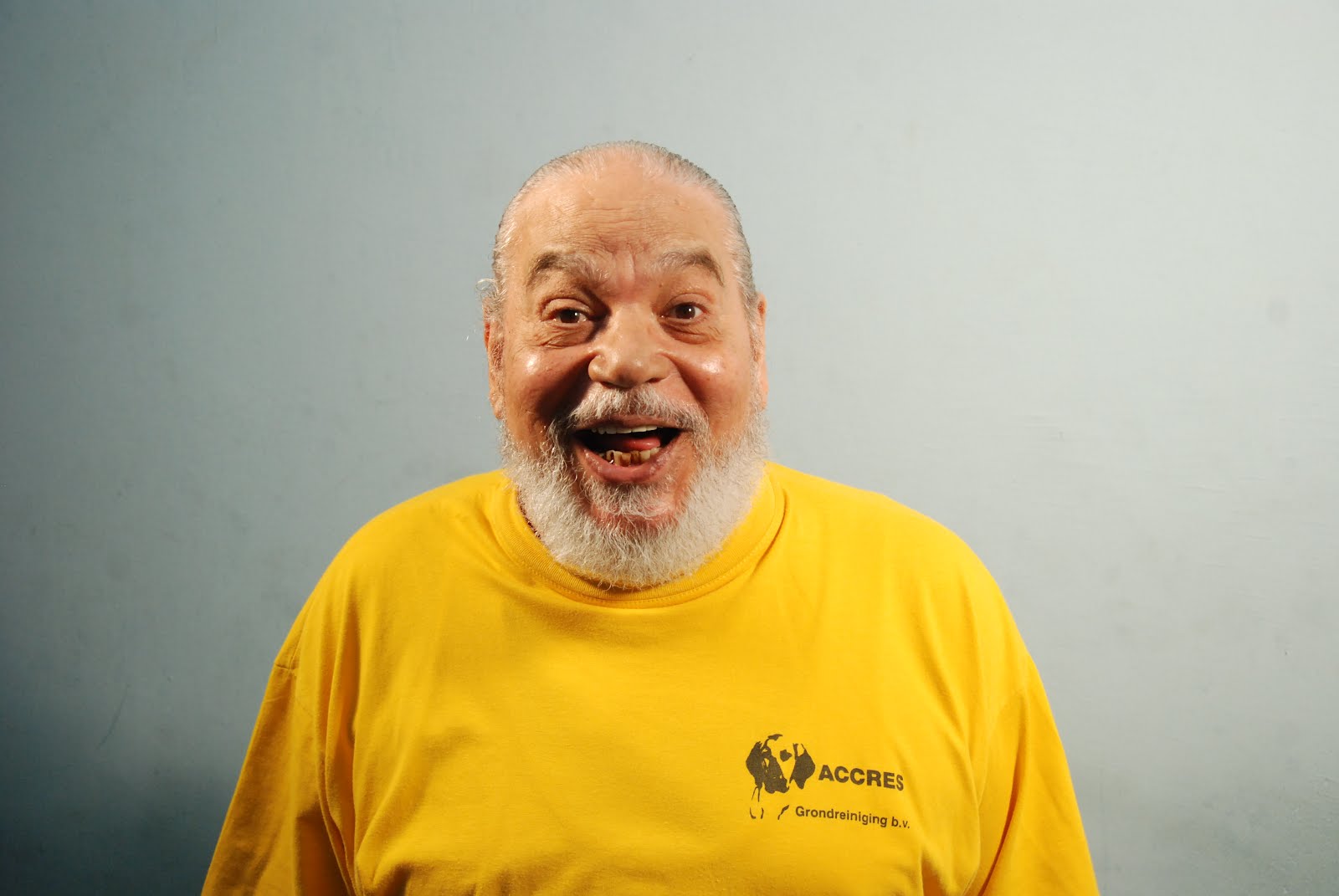 وفاة الفنان الكبير علي حسنين