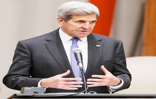 كيري غاضباً: إسرائيل تتحول دولة ثنائية القومية والتأثيرات التدميرية ستكون أكبر بكثير من الضرر الفوري