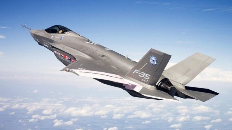 القناة الثانية تكشف النقاب عن تفاصيل ومزايا ضخمة لطائرة "F35"