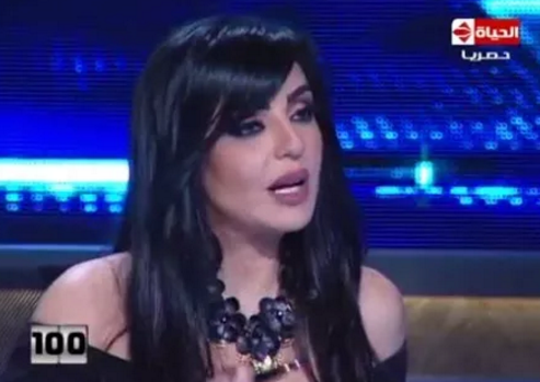 فيديو… فنان مصري: أحب أن أكون “حمار”