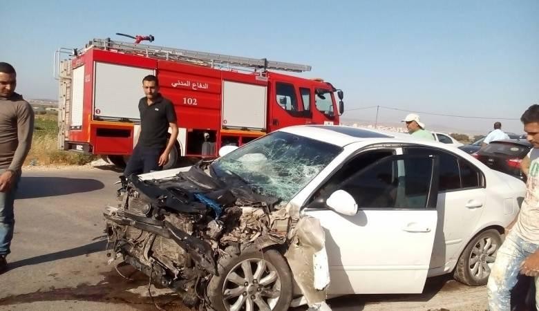 إصابة 10 عمال جراء حادث سير بالقدس