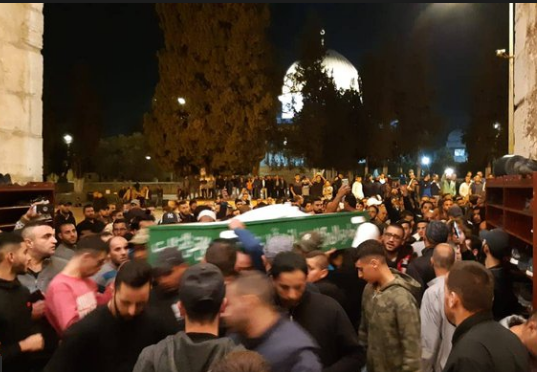 تشييع جثامين 5 مقدسيين لقوا مصرعهم فجر اليوم بحادث سير
