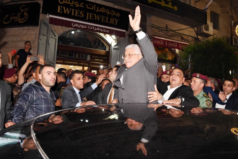 صورة: الجناح العسكري لـ"فتح" يدعو الرئيس عباس لزيارة غزة على وجه السرعة