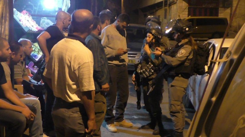 الاحتلال يشن حملة اعتقالات في الضفة والقدس