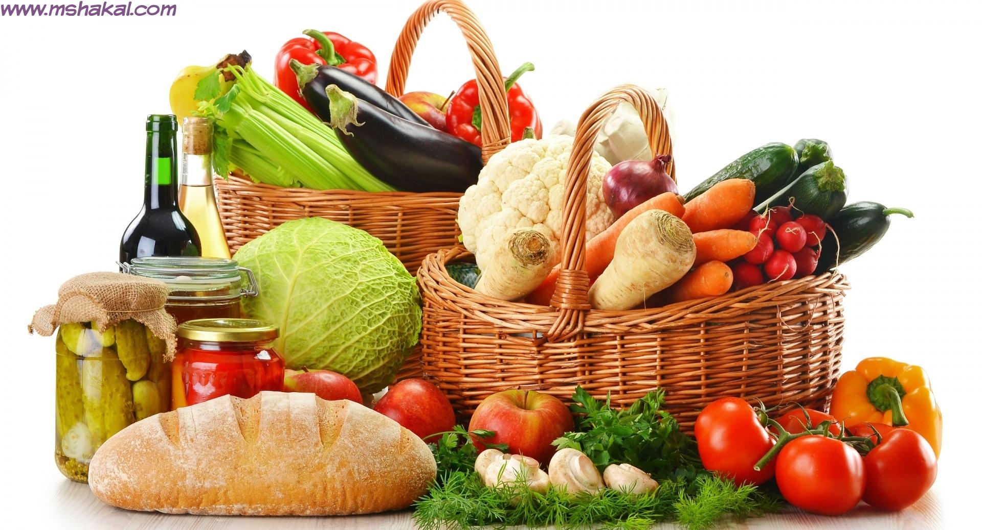 ما هي العناصر الغذائية التي تحتاجها المرأة خلال مراحل الحمل والدورة الشهرية والرضاعة؟