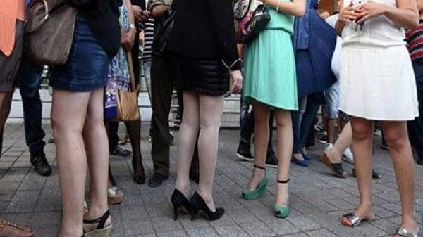 الكنيست الإسرائيلي يمنع لباس "التنانير" والسبب؟