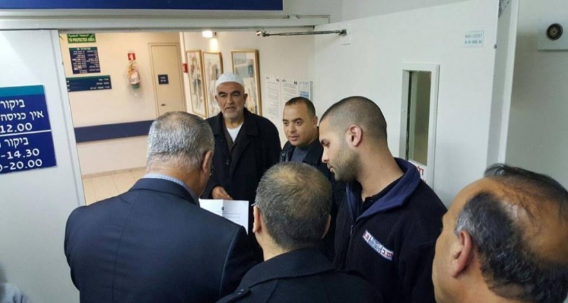 سلطات الاحتلال تسمح للشيخ رائد صلاح والنائب بركة بزيارة الاسير القيق