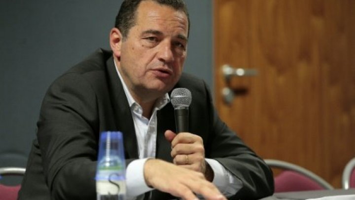 الجمهوري بواسون يحذر من اللوبيات الصهيونية ويعتزم التصويت لليمين المتطرف