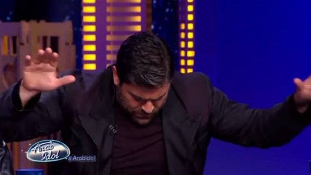 بالفيديو: ماذا حصل في برنامج أرب أيدول ودفع وائل ليتصرف بهذا الشكل؟