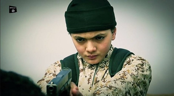 بالصور والتفاصيل : سبب استخدام  طفل في اعدام المقدسي ؟.. واسرائيل تنفي علاقتها