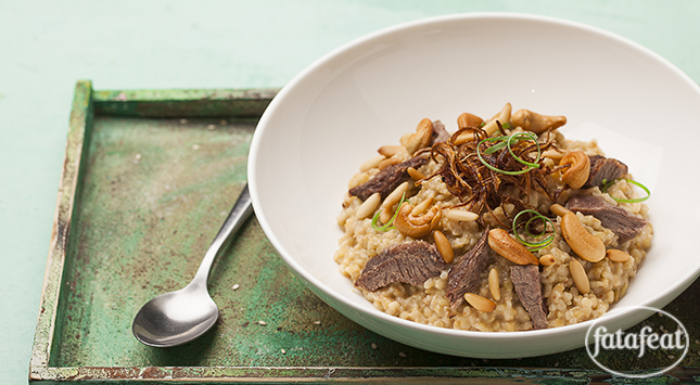 أرزية الفريكة مع لحم خد العجل المدمس