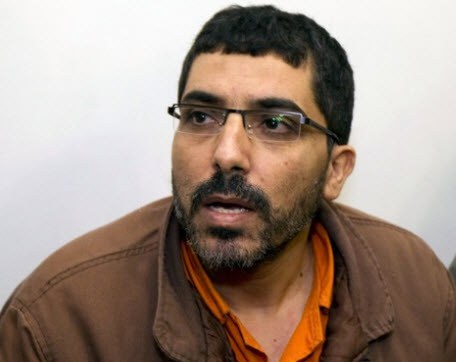 الاحتلال يحرم الأسير ضرار أبو سيسي زيارة عائلته منذ خمس سنوات