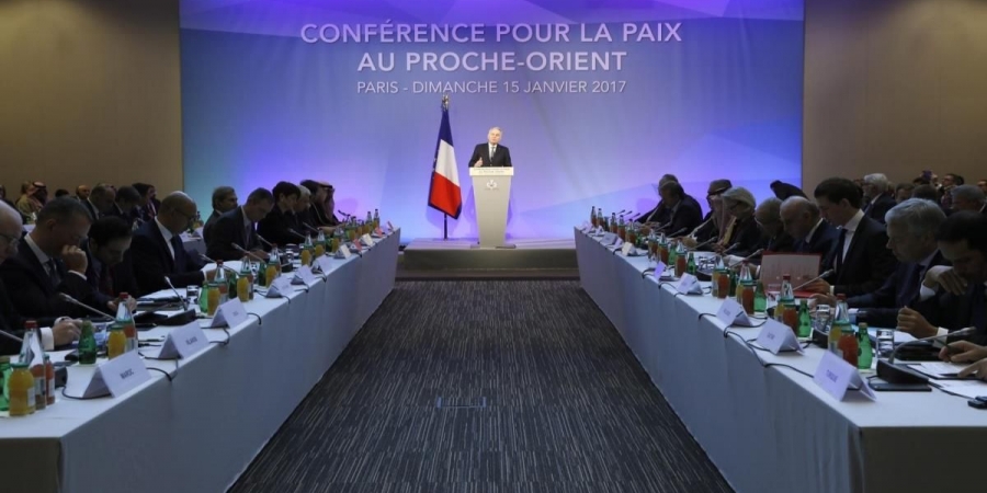 الـمـقـاطـعـة الـعـبـثـيـة لـمـؤتـمـر بـاريـس