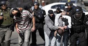 الاحتلال يُفرج عن أسيرين مقدسيين