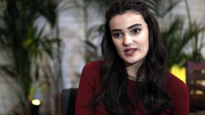 السجن بحق ملكة جمال تركيا السابقة بتهمة "إهانة" الرئيس إردوغان