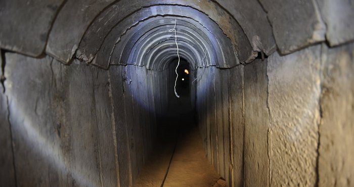 الاحتلال يفجّر نفقا من الشجاعية الى "ناحل عوز"