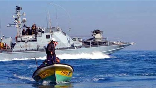 اعتقال عشرة صيادين من قبالة سواحل غزة