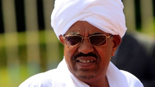 الرئيس السوداني يخضع لعملية في القلب