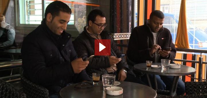 المغرب.. رفع الحظر عن خدمات الصوت بالهواتف يثير جدلا