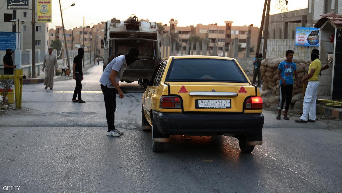 تنظيم داعش يستخدم سكان الرقة دروعا بشرية